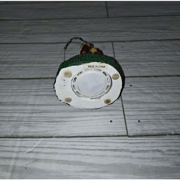 Vintage Fishing Bear Figurine Collectible Home Decor - Picture 9 of 11